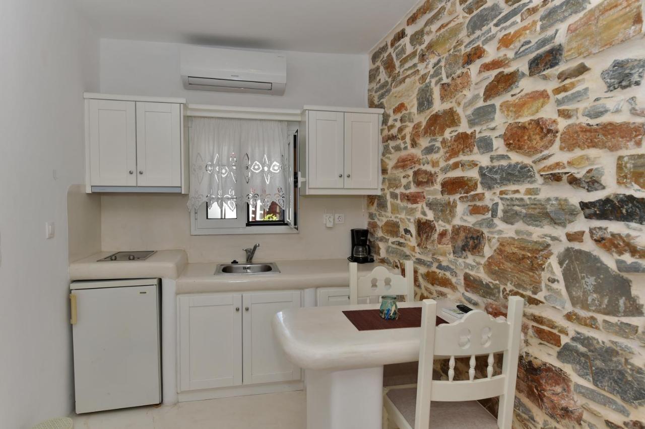 Tinos Peristerionas Apartment Exterior photo